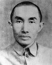 �R���ڣ�1893��1952�����ؑc�кϴ��^(q��)�ˡ������ۇ���(sh��)�I(y��)���������ҡ��������ͬ�˕���Ͷ�����������˺���־�������ȇ�����1925�ꄓ(chu��ng)�k������(sh��)�I(y��)��˾���M���k���\(y��n)�I(y��)����A(ch��)�����k������(sh��)�I(y��)���Դ��M(j��n)����M(j��n)����1937�꿹��(zh��n)���l(f��)���䱻��������������܊��ί�T��ˮ��\(y��n)ݔ����ί�T������������10����hʧ�أ���ָ�]������˾��ð�����C(j��)���Zը���ԓpʧ16��݆���͠���116�˵Ĵ��r(ji��)���ɹ���(sh��)ʩ���h���C(j��)��(g��u)�c�ˆT�ĳ��ˣ���Ҫ���V��I(y��)�ă�(n��i)�w���Լ���Ҫ��(zh��n)�Ժ����F����ē��\(y��n)�D(zhu��n)�ƣ���ȫ���忹��(zh��n)�������ش�ؕ�I(xi��n)��