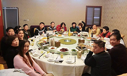 ���İ�̎�����l(xi��ng)���ҵļ��l(xi��ng)�������ھW(w��ng)���´����L(f��ng)���(d��ng)������(sh��)������(l��i)�Ը��صľW(w��ng)��ͨ�^�R�^�����ֺ�΢ҕ�lӛ����Լ��ڼ��l(xi��ng)����Ҋ�������@Щƽ��(sh��)�Ľ�����������֟o(w��)���B͸������Đ������^��ÿһ�c(di��n)΢С��׃�������ǰl(f��)�����l(xi��ng)�H��߅�Ĵ��������ܽo�l(xi��ng)�H����(l��i)�����ī@�øУ��͌�(du��)�Լ����l(xi��ng)���Ժ����M�㡭��Ԕ��(x��)�� 