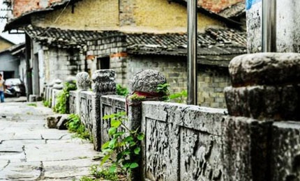 �e�ݹ��(zh��n)�����ƾõĚvʷ�����˹��e�ݳ������Ļ����N�������S���Ěvʷ���ľ��^���C�����eꖚvʷ���ľ��^�ľ��A����Ԕ��(x��)������CZYYW ���eꖿh�e�ݹ��(zh��n) Ͷ�� 